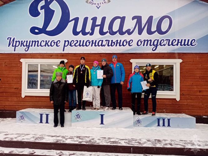 Команда ОМОН Управления Росгвардии по Иркутской области завоевала 1 место среди силовых структур по служебному двоеборью