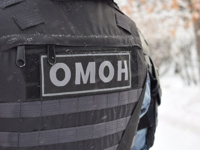 В Приангарье полицейские совместно с сотрудниками ОМОН Росгвардии выявили нарушителей миграционного законодательства 