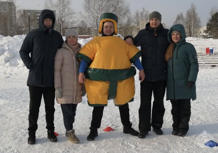 «Сильные, ловкие и смелые». В Усть-Илимске команда вневедомственной охраны Росгвардии завоевала первое место на спортивных соревнованиях, в честь празднования Дня Защитника Отечества