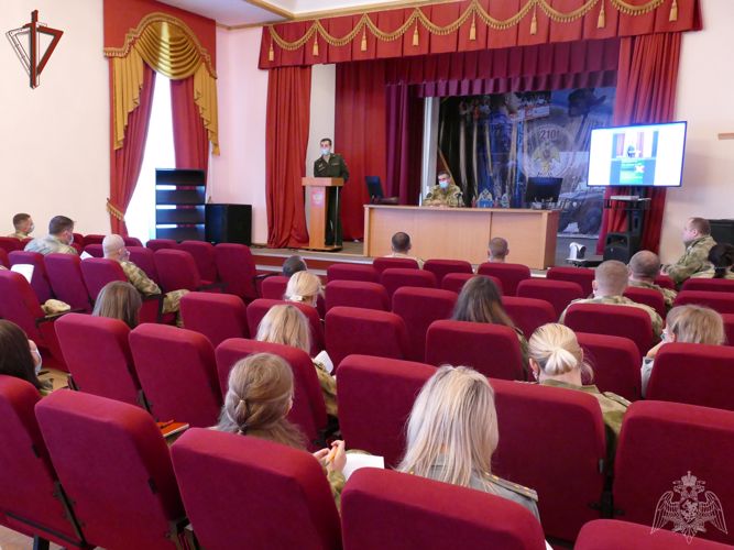 Росгвардейцы из Иркутской области принимают участие в мероприятиях месячника безопасности дорожного движения