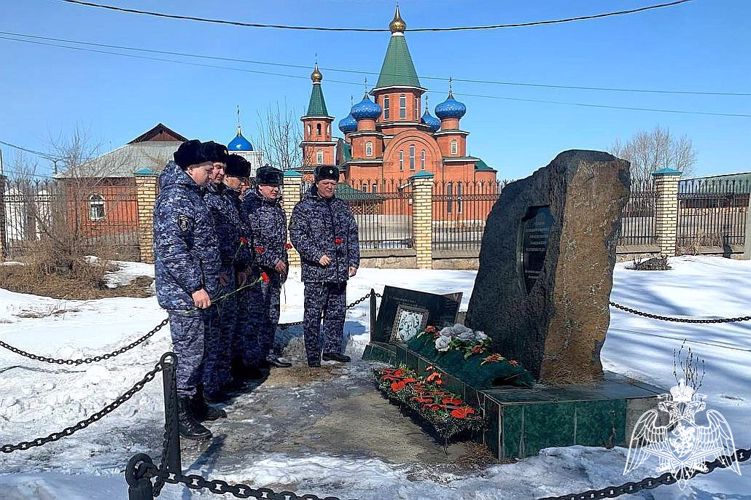 Росгвардейцы Приангарья проводят патриотические мероприятия в рамках акции «Дни Росгвардии»