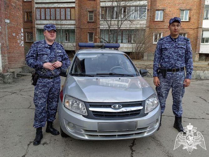 В Иркутске сотрудники Росгвардии нашли пропавшего ребенка