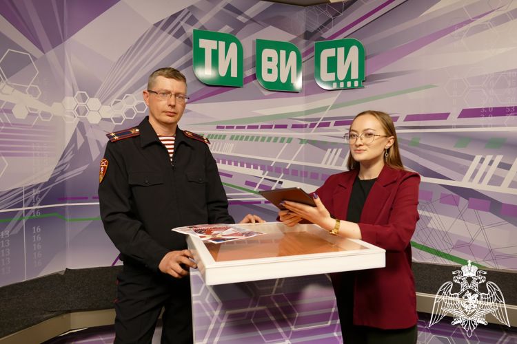 Офицер Росгвардии рассказал жителям Приангарья о преимуществах службы в ведомстве (ВИДЕО)