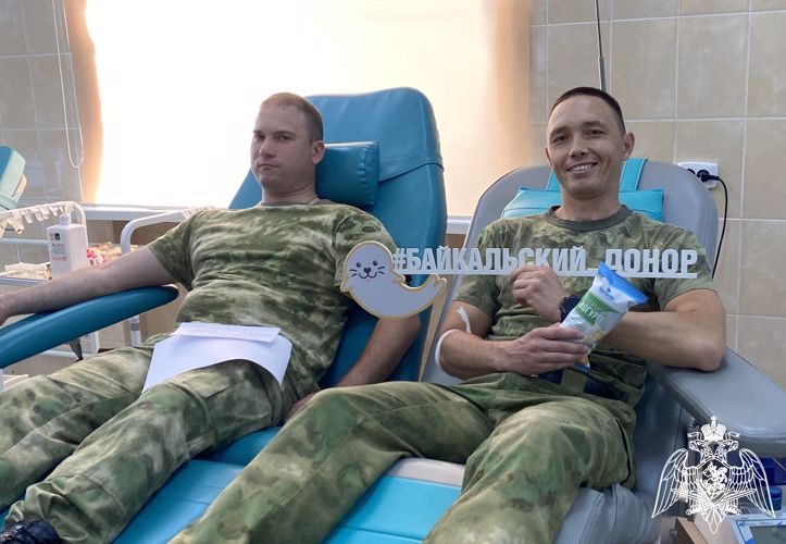 В Ангарске военнослужащие Росгвардии пополнили запасы крови во Всемирный день донора (ВИДЕО)