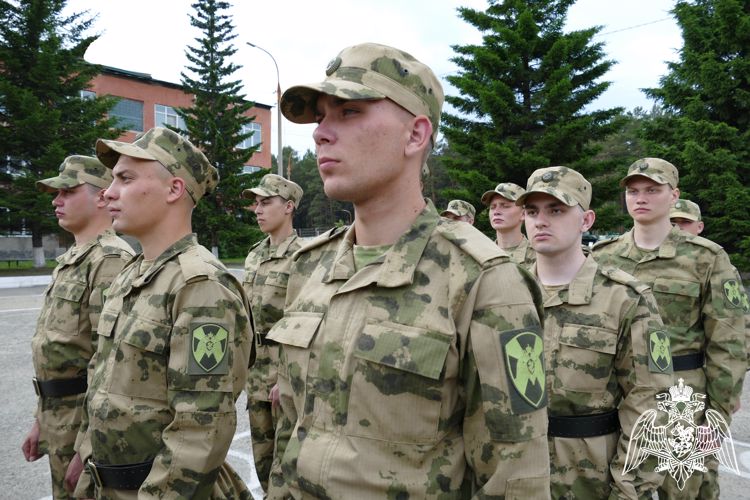 Более 200 юношей из Иркутской области пополнят ряды войск национальной гвардии до конца весеннего призыва (видео)