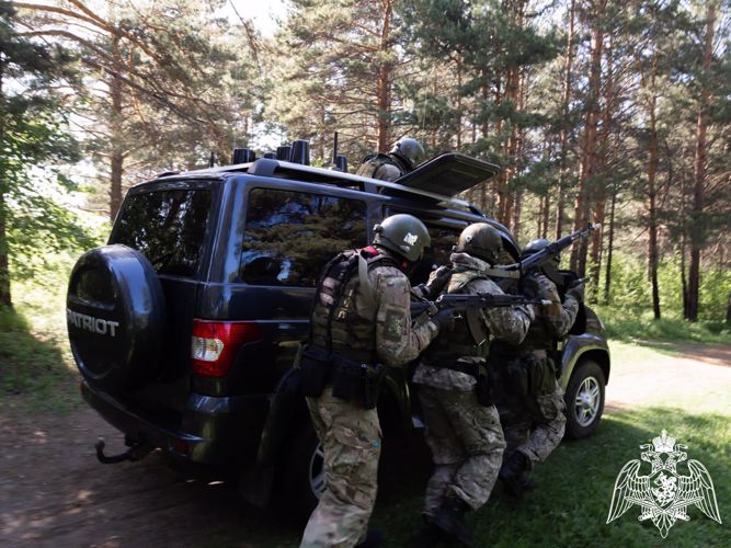 Сотрудники спецподразделений Росгвардии приняли участие в межведомственных антитеррористических учениях в Приангарье