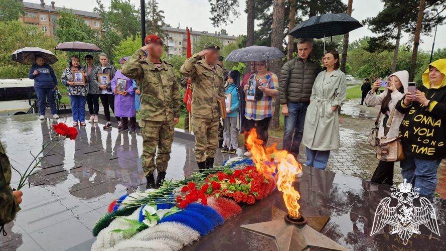 Росгвардейцы Приангарья присоединились к памятному автопробегу ко Дню ветеранов боевых действий