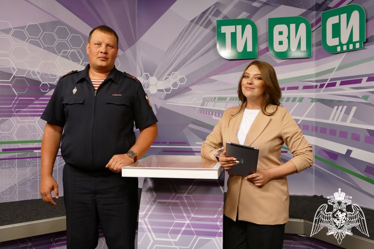 Офицер Росгвардии в эфире телеканала «ТиВиСи» рассказал об обеспечении безопасности граждан в общественном транспорте Иркутска (видео)