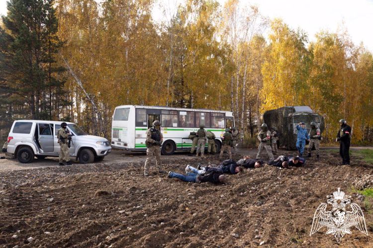 3 ОКТЯБРЯ – ДЕНЬ ОТРЯДОВ МОБИЛЬНЫХ ОСОБОГО НАЗНАЧЕНИЯ РОСГВАРДИИ (видео)