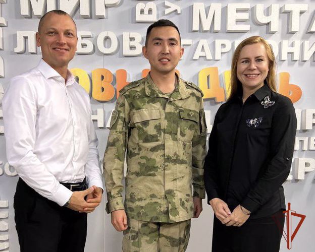 «Молимся и ждём»: росгвардеец из Иркутской области представил клип на песню в поддержку участников СВО (видео)