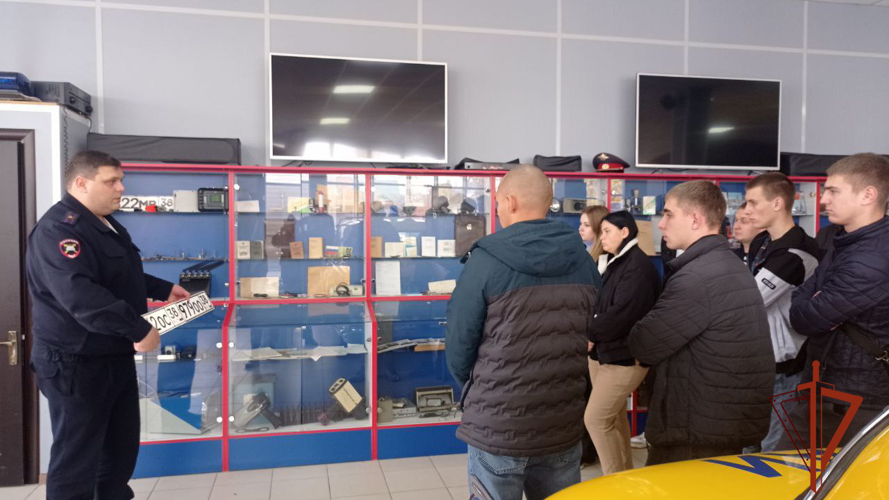 Иркутским росгвардейцам провели мероприятия по обеспечению безопасности дорожного движения