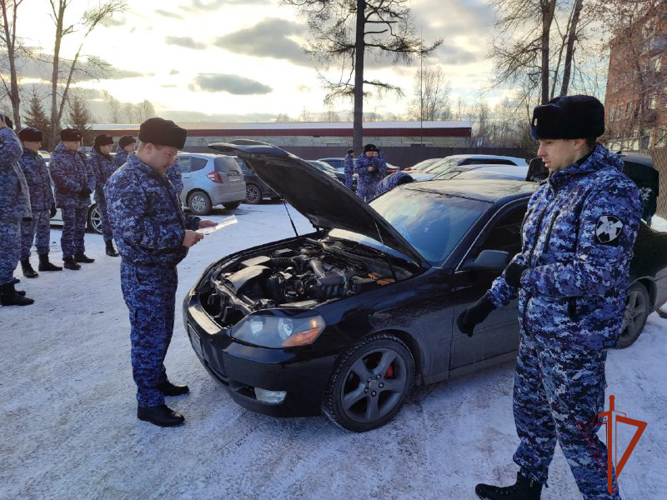 Иркутским росгвардейцам провели мероприятия по обеспечению безопасности дорожного движения