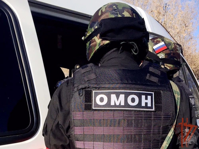 В Иркутской области при силовой поддержке спецназа Росгвардии задержана группа автоподставщиков