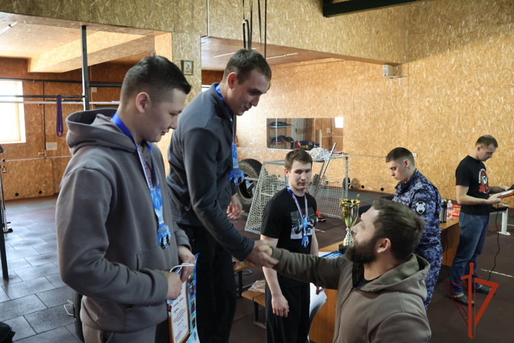 В Иркутске определили сильнейших бойцов вневедомственной охраны Росгвардии