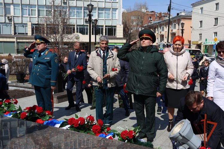 Росгвардейцы из Иркутской области присоединились к памятным мероприятиям, посвященным 40-летию аварии на Чернобыльской атомной электростанции