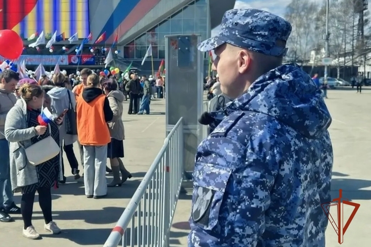 Росгвардия обеспечила безопасность празднования 1 мая в Иркутской области